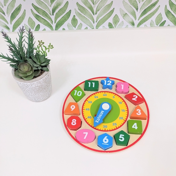 Colorful wooden Learning clock shapes Melissa & Doug - Picture 2 of 4